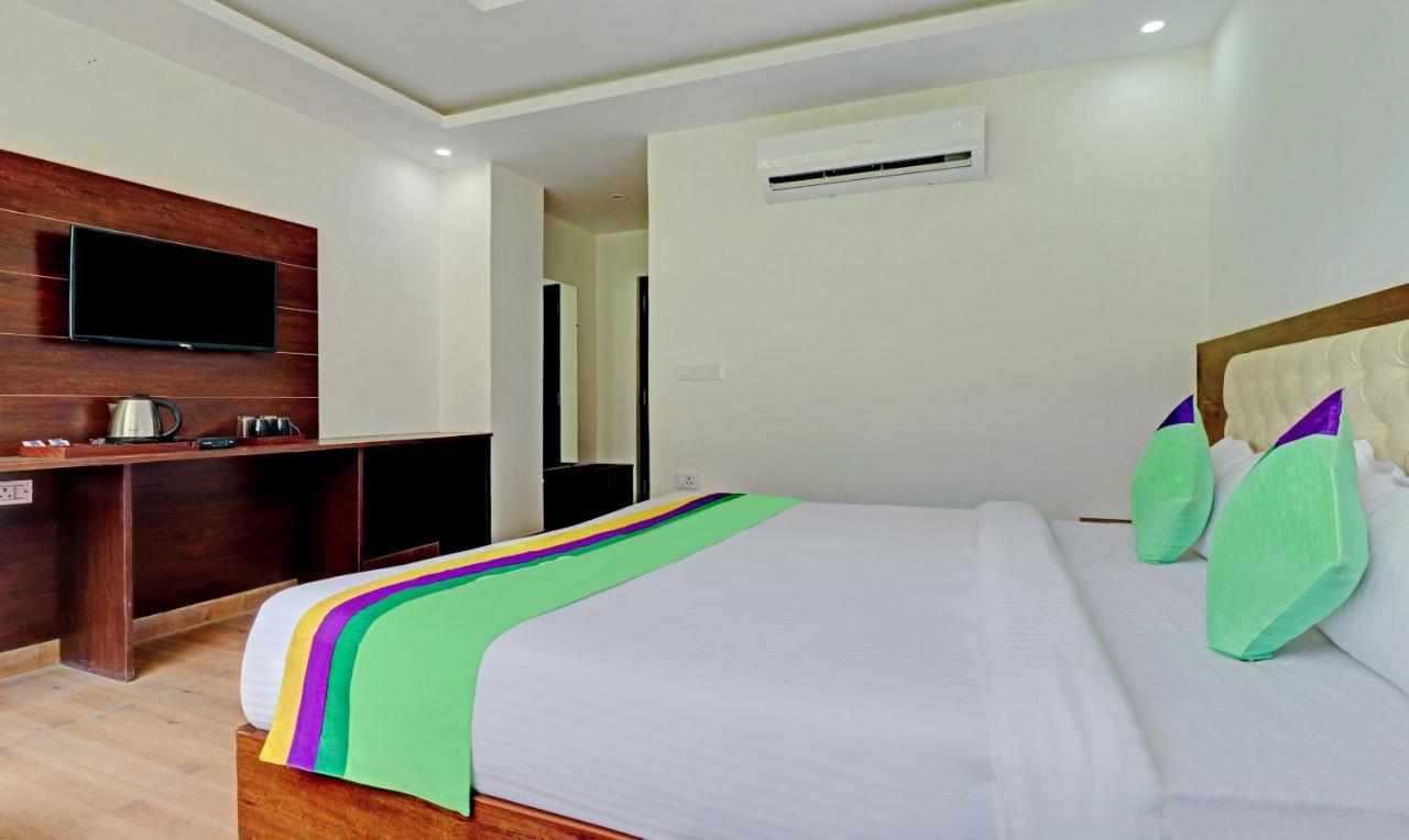Hotel Hidden Delight Rishikesh Bagian luar foto