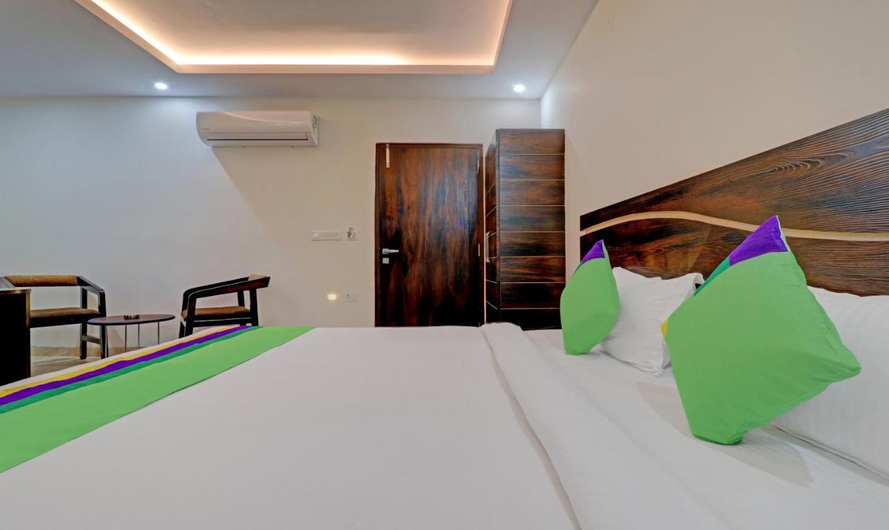Hotel Hidden Delight Rishikesh Bagian luar foto