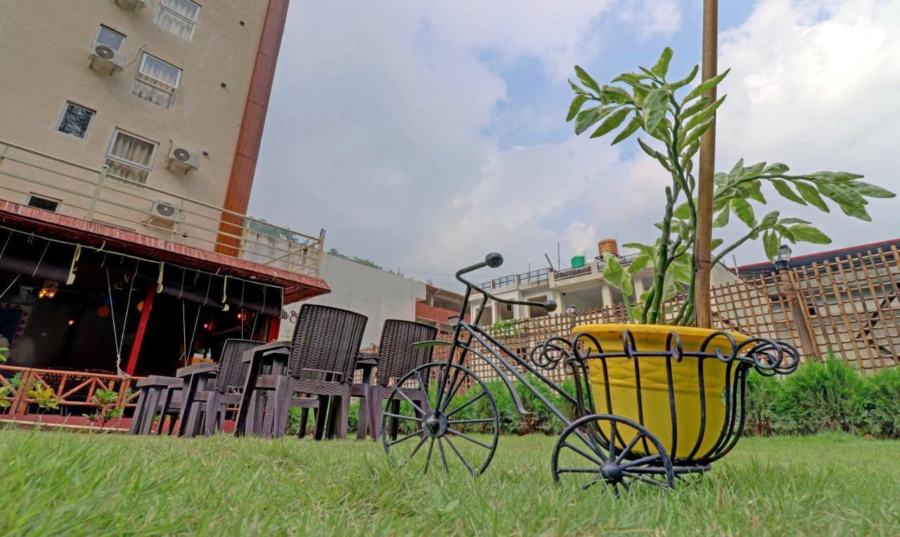 Hotel Hidden Delight Rishikesh Bagian luar foto
